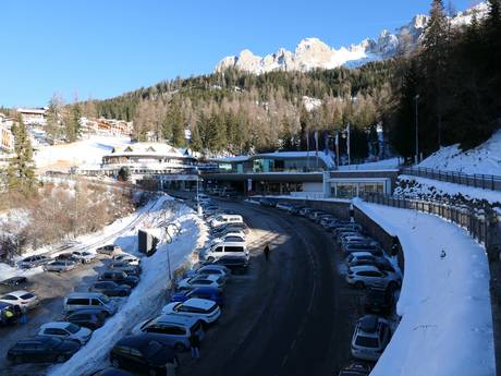 Dolomiten: Anfahrt in Skigebiete und Parken an Skigebieten – Anfahrt, Parken Latemar – Obereggen/Pampeago/Predazzo