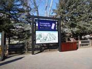 Pistenplan an der Talstation mit Echtzeitinformationen