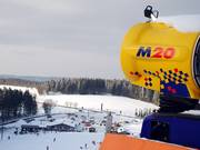 Dank Beschneiung liegt am Sahnehang verlässlich Schnee