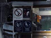 Informationstafeln in der Skihalle