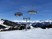 Familienbahn Gampen - 8er Hochgeschwindigkeits-Sesselbahn (kuppelbar) mit Abdeckhauben und Sitzheizung