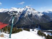 North American - 2er Sesselbahn fix geklemmt