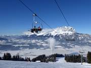 Penzing - 4er Hochgeschwindigkeits-Sesselbahn (kuppelbar)