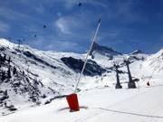 Schneilanzen im unteren Teil der Spannagelabfahrt