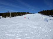 Breite und leichte Abfahrt Västbacken