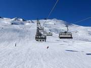 Madrisella Bahn - 6er Hochgeschwindigkeits-Sesselbahn (kuppelbar) mit Abdeckhauben und Sitzheizung
