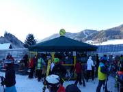 Schirmbar an der Planai West