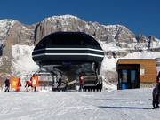 Boch - 4er Hochgeschwindigkeits-Sesselbahn (kuppelbar) mit Abdeckhauben