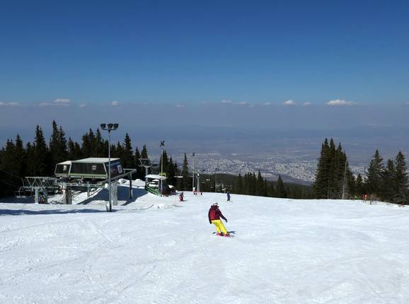 Blick vom Skigebiet Vitosha auf Sofia