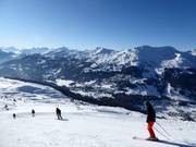 Ausblick Richtung Lenzerheide West bei der Abfahrt vom Urdenfürggli
