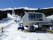 Wasserkar - 6er Hochgeschwindigkeits-Sesselbahn (kuppelbar) mit Abdeckhauben