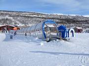 Hamra - Förderband/Zauberteppich mit Überdachung