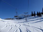 Kaltwasserbahn - 2er Sesselbahn fix geklemmt