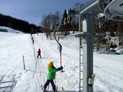 Kleine Kinder müssen sich den Bügel selber nehmen
