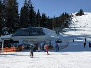 Breiteckbahn - 6er Hochgeschwindigkeits-Sesselbahn (kuppelbar) mit Abdeckhauben und Sitzheizung