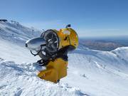 Leistungsfähige Schneekanone am Mt. Hutt