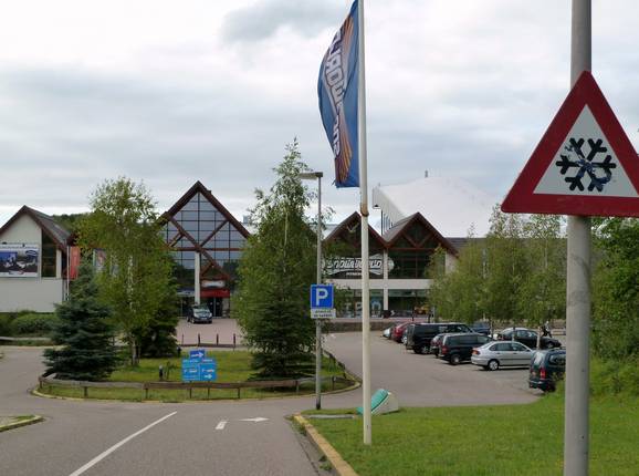 Blick auf die SnowWorld Zoetermeer