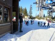 Aufmerksames Personal