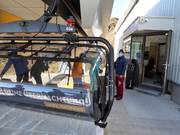 Das Personal ist am Einstieg präsent