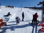 Das freundliche Personal steht am Lift bereit