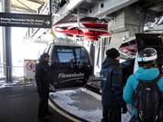 Das Personal zeigt Präsenz an der Flexenbahn