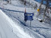 Pistenausschilderung im Skigebiet Dundret Lapland