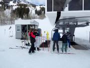 An allen Sesselbahnen ist das Personal präsent