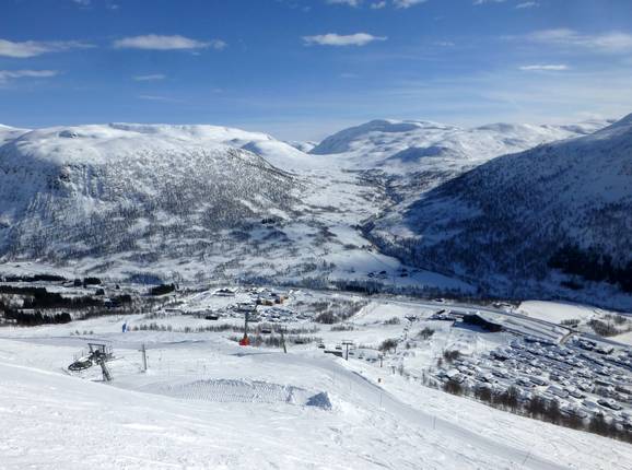 Blick auf das "Zentrum" des Skigebiets Myrkdalen