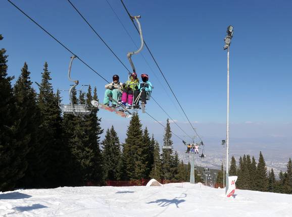 B. Laleto 1 - 3er Sesselbahn fix geklemmt