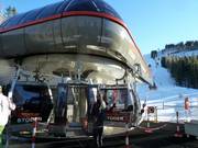 Das Personal steht beim Einstieg bereit