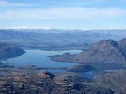 Blick von Treble Cone auf den Ort Wānaka am Lake Wānaka