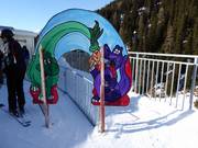 Lustiger Kindereingang an der Gaislochbahn