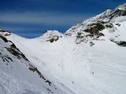 Steilhang in der Abfahrt Le Tunnel