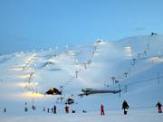 Blick auf die Pisten Drottningin und Kóngsgil