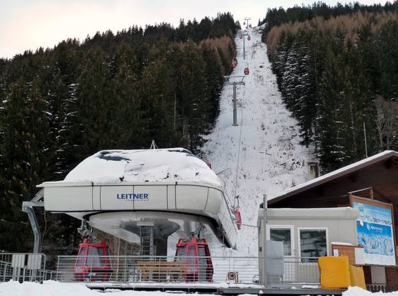 Isolaccia-Pian della Mota - 8er Gondelbahn (Ein-Seil-Umlaufbahn)