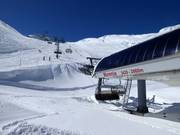 Morenia - 6er Hochgeschwindigkeits-Sesselbahn (kuppelbar) mit Abdeckhauben