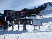 Keat - 4er Hochgeschwindigkeits-Sesselbahn (kuppelbar) mit Abdeckhauben und Sitzheizung