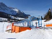 Golf 2 - Förderband mit Überdachung