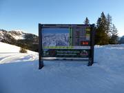 Pistenplan mit aktuellen Betriebsinformationen am Stümpfling