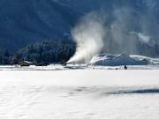 Hier werden auch die Loipen beschneit