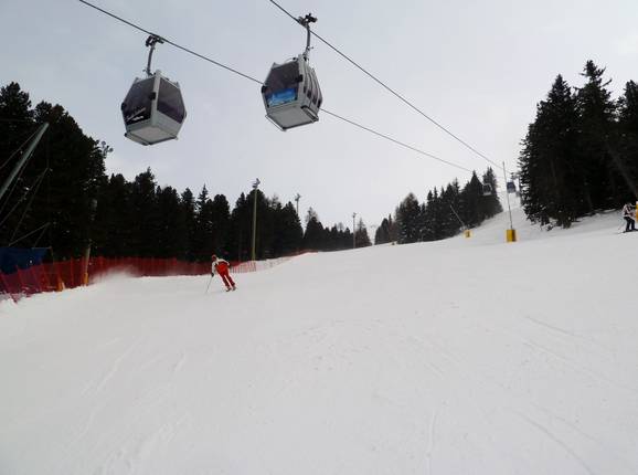 Blick auf die Pisten von Santa Caterina Valfurva