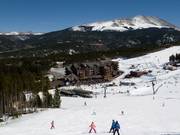 Blick auf One Ski Hill Place