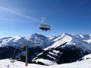 Lämmerbichl - 6er Hochgeschwindigkeits-Sesselbahn (kuppelbar) mit Abdeckhauben und Sitzheizung