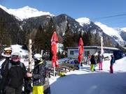 Sonnenterrasse an der Schirmbar