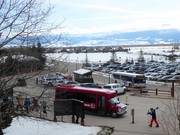 Ski- und Shuttlebusse am Teton Village