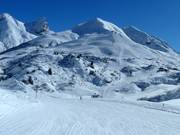 Blick auf die Pisten Trittalp in Zürs
