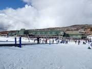 Förderbänder an der Talstation Front Valley