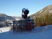 Schneekanone im Skigebiet Grebenzen