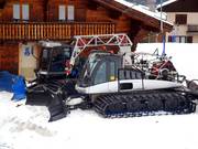 Zwei Maschinen des umfangreichen Pistengerätefuhrparks