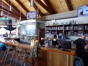 Le Grand Duc Pub in der Summit Lodge